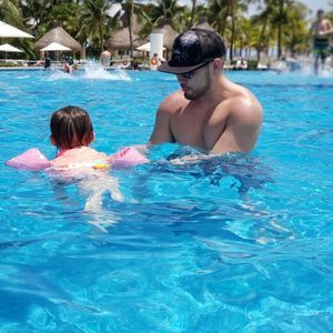 Meet your Posher, Scott